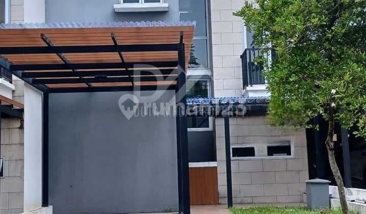 2-Story House in Bintaro, Highly Strategic Location near Public Facilities