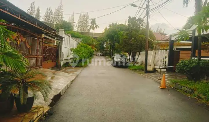Jual Rumah Di Kayu Putih Tengah