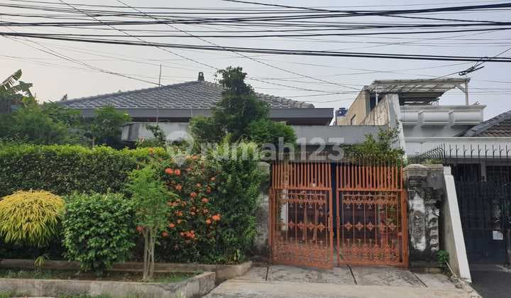 Jual Rumah Luas Di Kebon Jeruk