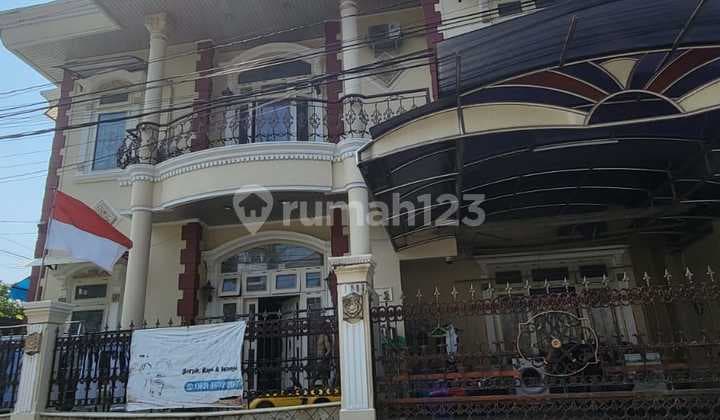 Rumah Mewah Luas Strategis Bukit Tembakau, Bukit Sari