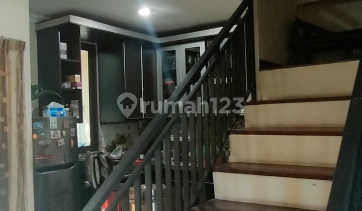 Rumah Bagus Minimalis Rapih Nyaman Murah Didepok