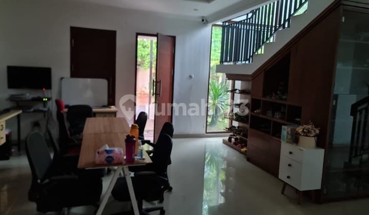 rumah megah 2 lantai bagus murah kota wisata lt 349 lb 550 nego
