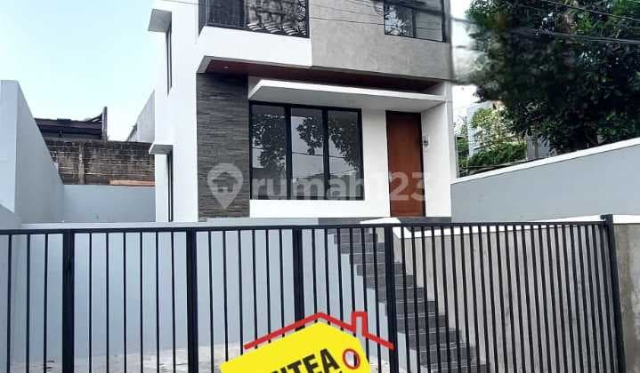 Hot Sale!!! Ready-to-Occupy House for Sale in Pondok Aren