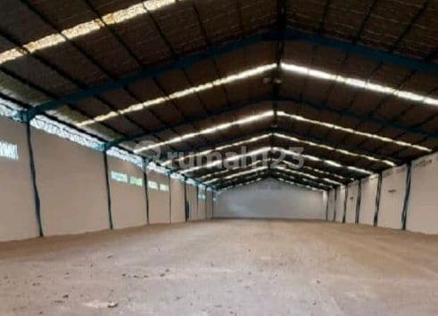 Gudang Siap Pakai di Kawasan Industri Candi Gatot Subroto Smg