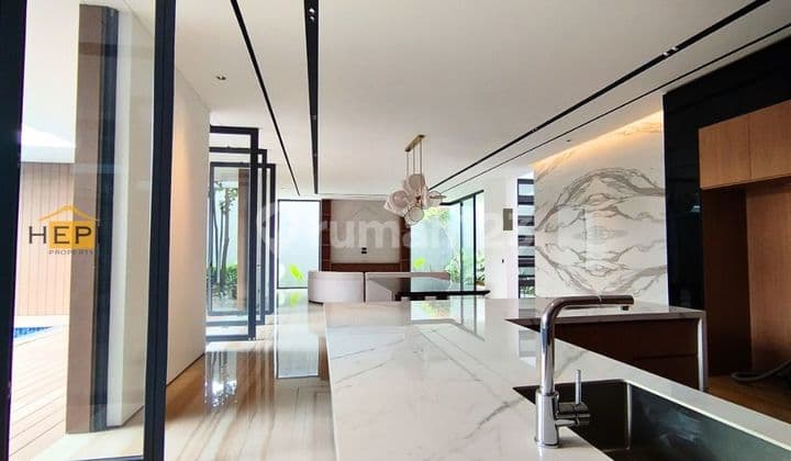 Mewah Baru Telagabodas 3 Lantai Furnished Siap Pakai . SHM