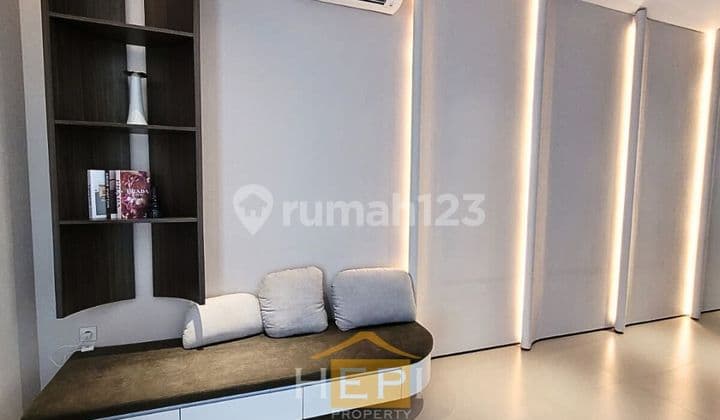 Rumah Mewah Candi Golf Semarang Tengah Kota! Ada View Kota