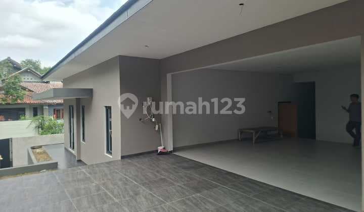 New Luxury House Papandayan Gajahmungkur! With SHM View