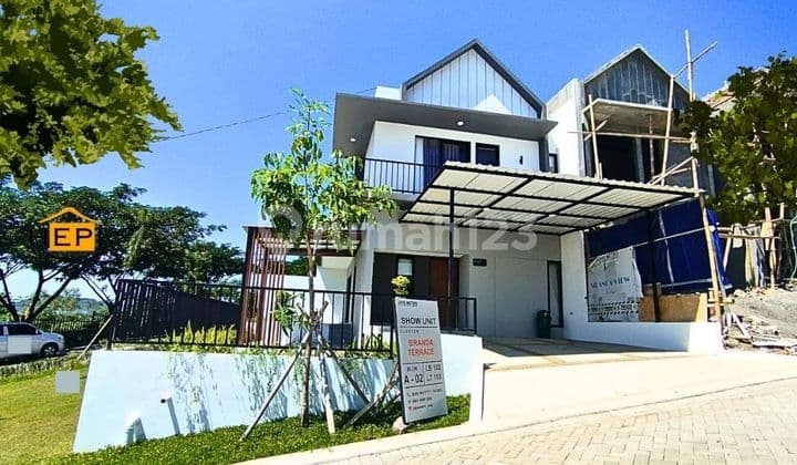 Rumah Baru Fully Furnished Dekat Undip Tembalang ! Bagus SHM