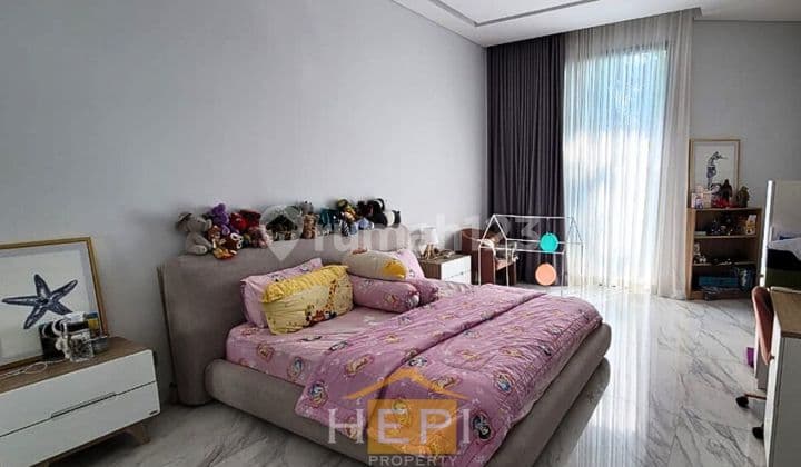 Rumah Mewah Puri Arga Golf Bsb Semarang ! Dekat Danau Siap Huni