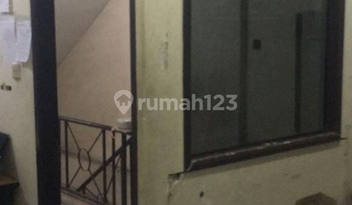 Ruko di Perumahan Arcadia, HGB Butuh Renovasi