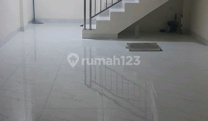 Dijual Cepat!!! Ruko Galaxy Tmn Palem Lestari, Bagus, Udah Renov,48M2, Km2, SHM