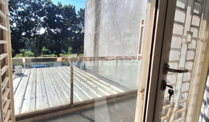 Dijual Cpt!! Rmh Tmn.semanan.indah,.8×17,.2.Lt,Kt2,.Km3,.Shm