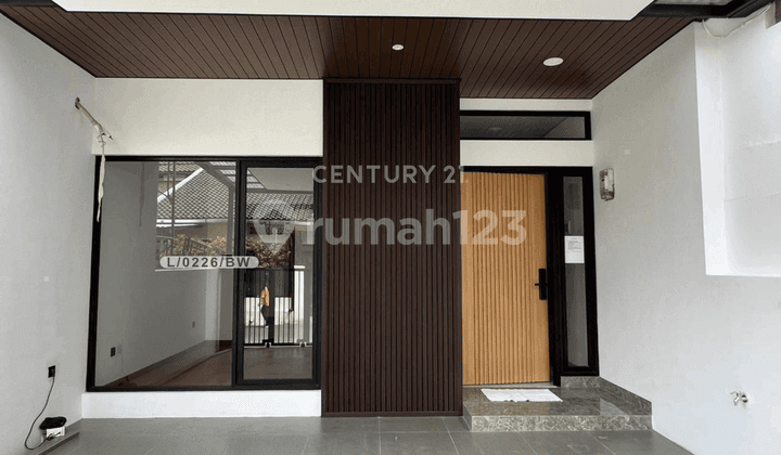 Rumah SHM 2 Lantai Siap Huni dan Strategis di Buah Batu Bandung