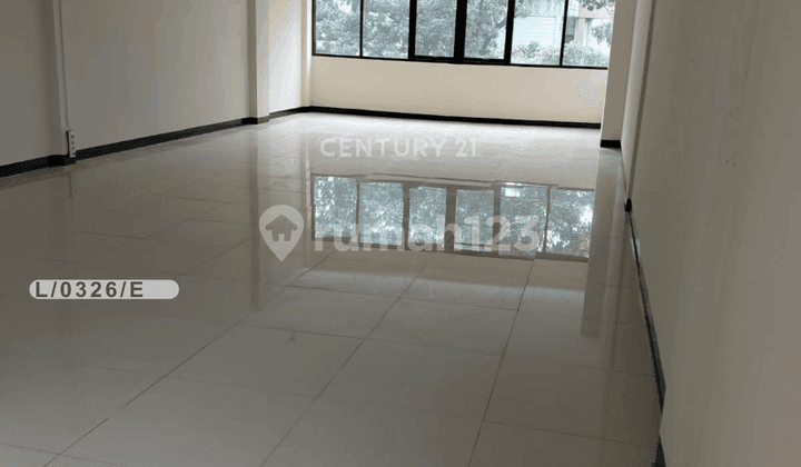 Ruko 3 Lantai Siap Pakai Strategis di Karapitan Lengkong Bandung