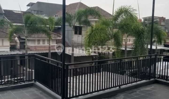 Dijual Cepat! Murah, Rumah 2 Lantai di Cluster Aralia Bekasi. SHM. Siap Huni**Kajol