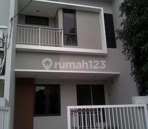 Di Jual Cepat, Murah 2 Lantai Digading Griya Residen, Furnish, SHM , Siap Huni**Yenli