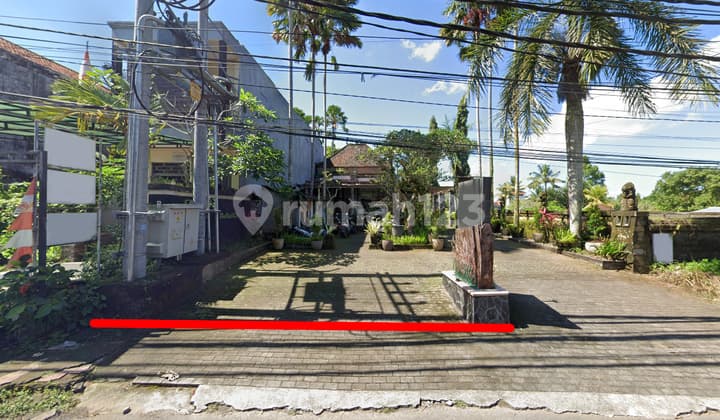 Dijual Tanah Bonus Bangunan Villa Lumbung di Jalan Utama Sanggingan Ubud Lokasi Strategis Untuk Bisnis
