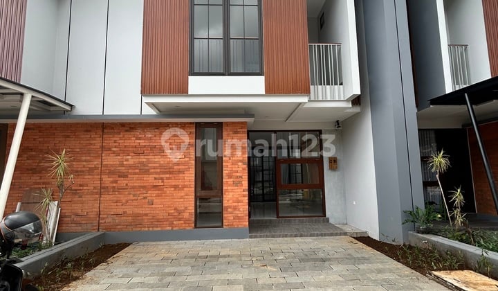 Rumah Sewa di Perumahan Adhiwangsa One Gate System di Pemogan Dekat ke By Pas Sanur