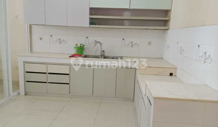 Cluster Hawaii, Puri Mansion, Jakbar..Disewa Rumah, Minimal Sewa 2 Thn Nett, Row Jln 2 Mbl, Listrik 5500w, Air PAM.