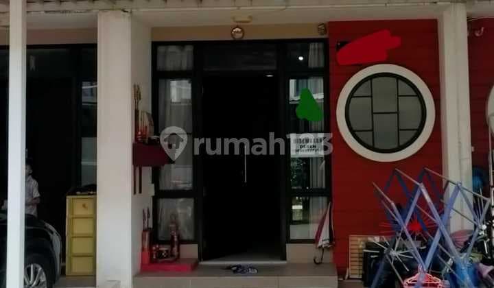 Cluster East Asia, Green Lake, Tgr..Disewa Rumah 2 Lt, Full Renov, Siap Huni, Semi Furnish, Ada Canopy, Teralis Pintu Nyamuk, Kitchen Set, 3 Ac, 1 Gudang, PLN 4400W, SHM. - D35