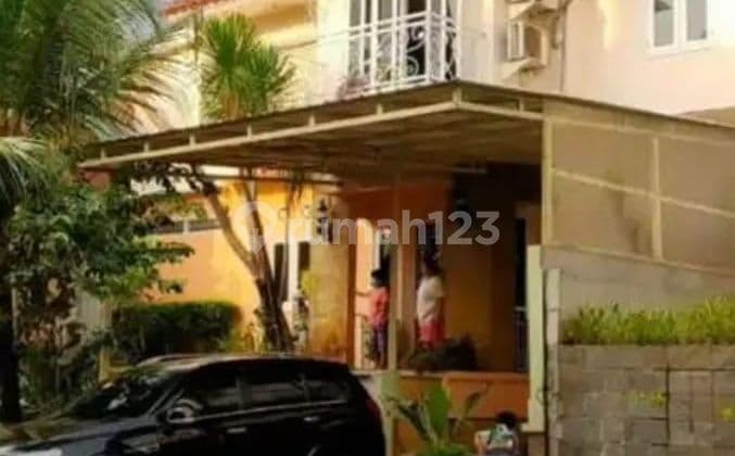 Rumah dijual 2Lantai di Perumahan Puri Sriwedari Cibubur