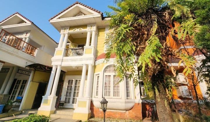 Rumah dijual 2Lantai di Perumahan Kota Wisata Cibubur