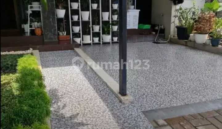 Rumah Dijual 2Lantai di Perumahan Raffles Hills Cibubur