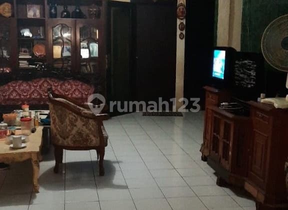 Jual Rumah Taman Ratu Indah Dalam Kompleks Tidak Banjir Hadap Selatan