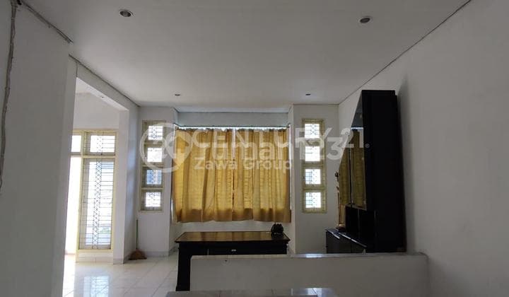 For Sale Good Condition House Strategic Location In Taman Ratu West Jakarta