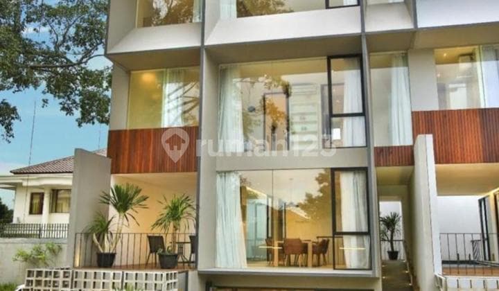 Disewakan Rumah Townhouse Kemang, Jakarta Selatan (Dekat Mcd Kemang)