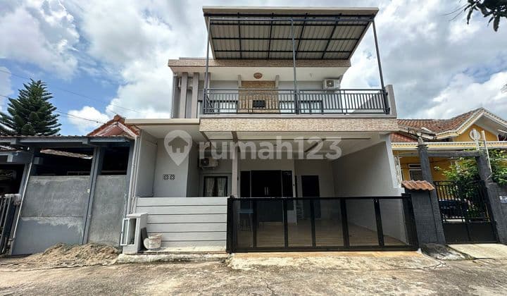 Dijual Rumah 2,5 Lantai di Plamo Garden, Batam Center