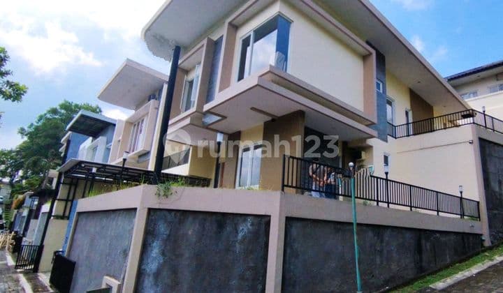 Jual Rumah Mewah Furnished Cluster Panorama Candi Golf Jangli Siap Huni, Dekat Sekolah Internasional