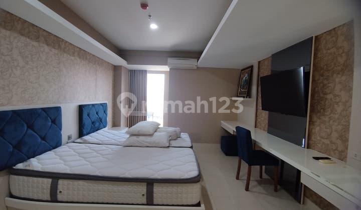 Sewa Apartemen Warhol Louis Kienne Simpang Lima Furnished Tengah Kota
