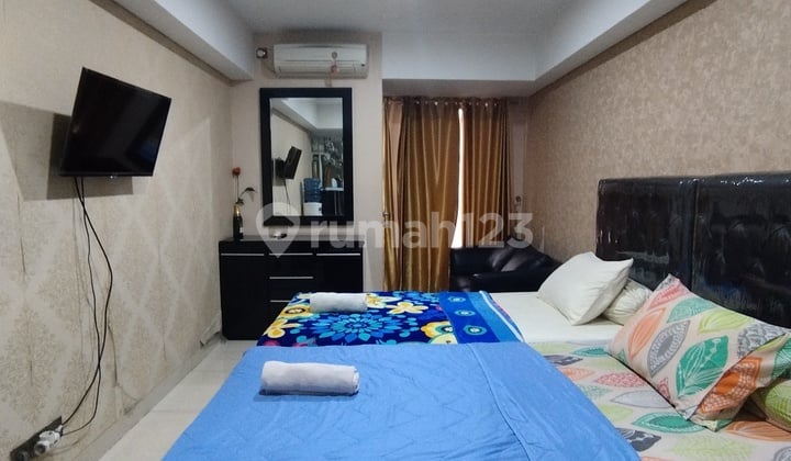 Sewa Apartemen warhol Louis Kienne Simpang 5 Furnished