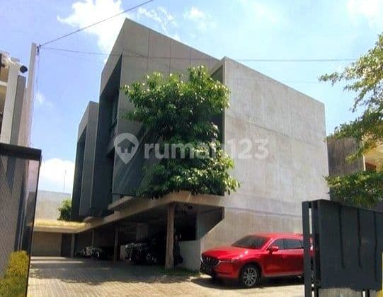Rumah Mewah Townhouse 3 Lantai Tampomas Gajahmungkur Kelud Dekat Rs William Booth