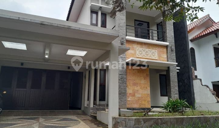Rumah Sewa 2 Lantai Bsb City Graha Taman Bunga Dekat Pintu Tol