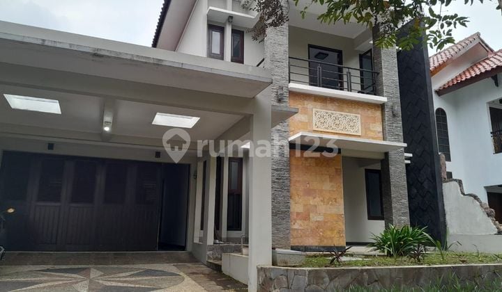 Rumah Sewa 2 Lantai Bsb City Graha Taman Bunga Dekat Pintu Tol