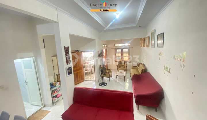 Rumah 2 Lantai Rapi Terawat Siap Huni Di Graha Raya