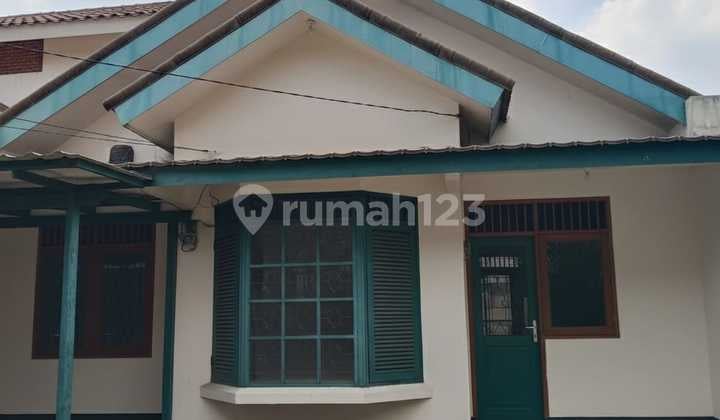Rumah 1 Lantai Luas Lokasi Strategis di Bintaro Sektor 5