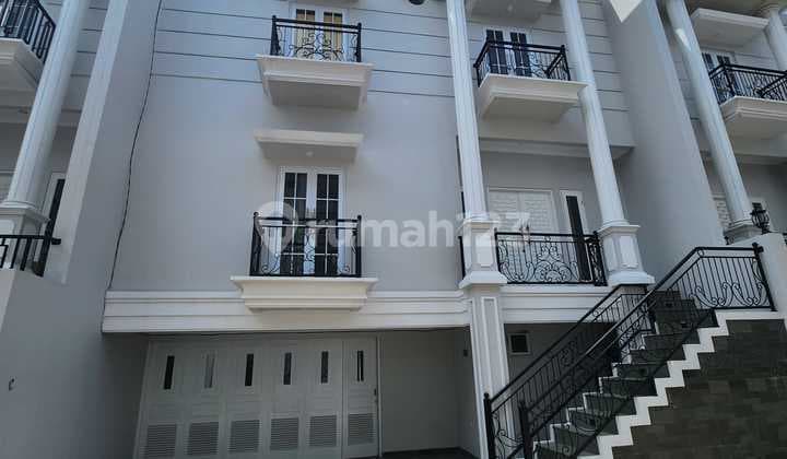 Rumah Townhouse 3Lantai Dijual Di Jagakarsa Jakarta Selatan