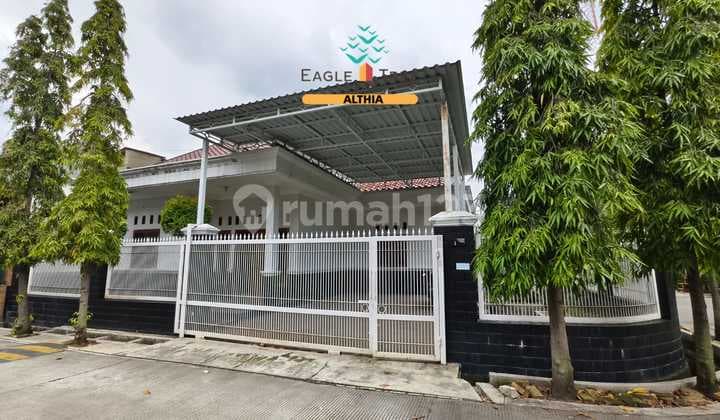 Rumah 1 Lantai Rapi Siap Huni Dalam Komplek Joglo Jakarta Barat