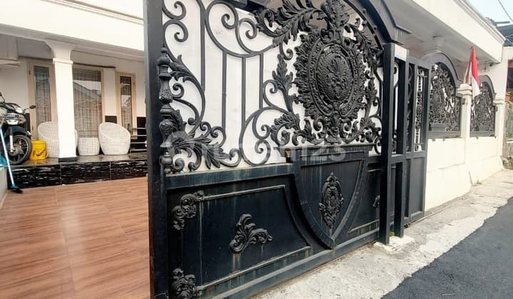 Dijual Rumah Dalam Komplek di Pondok Ranji Tangerang Selatan