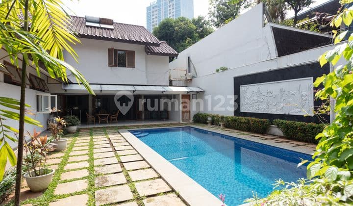 Dijual Rumah Mewah Dengan Private Pool Di Kebayoran Baru Jakarta