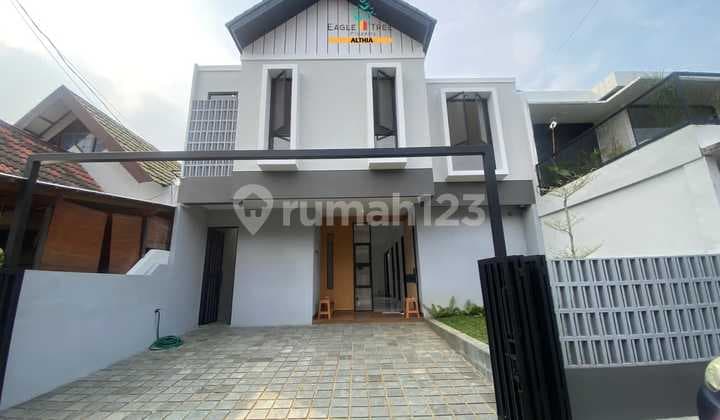 Rumah Baru Modern 2 Lantai Dalam Cluster di Bintaro