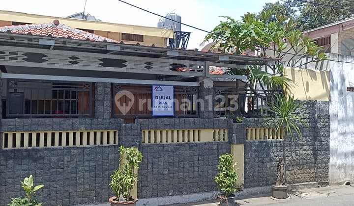 Rumah di Jl. Salam Raya Rawa Belong dekat Binus Jakarta Barat