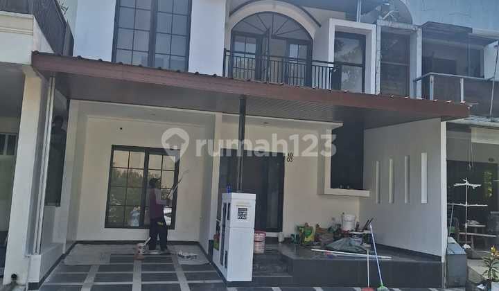 Rumah 2 Lantai Rapi Dalam Cluster Emerald Bintaro Jaya
