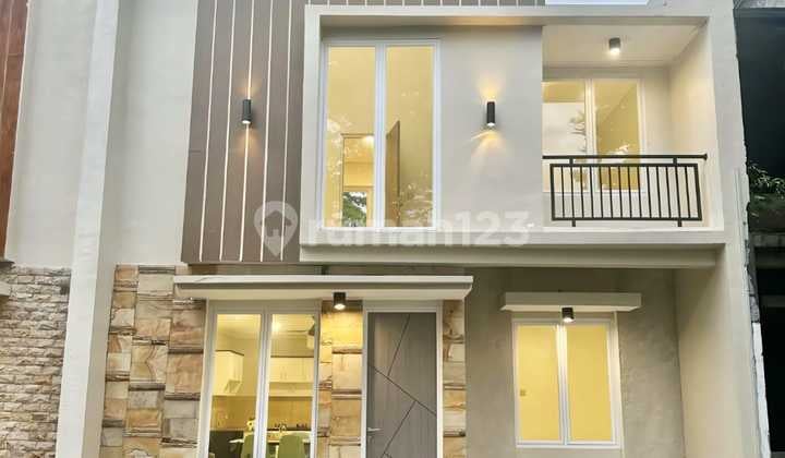 Rumah 2 Lantai Rapi Siap Huni Dekat ke Stasiun Rawa Buntu Bsd