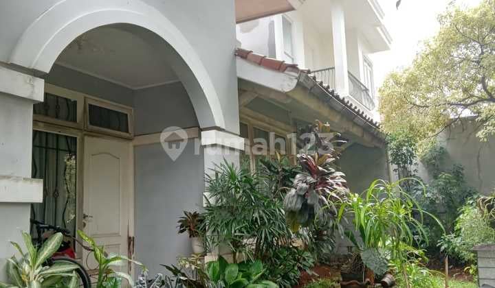 A 2-Storey Serene House in Cluster Sector 9 Bintaro Jaya