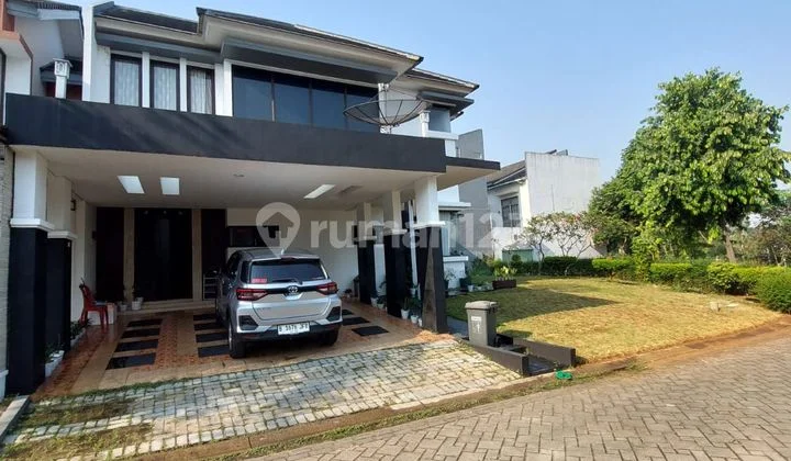 Rumah Mewah Hook 2 Lantai Bagus di Foresta Bsd Tangerang Banten