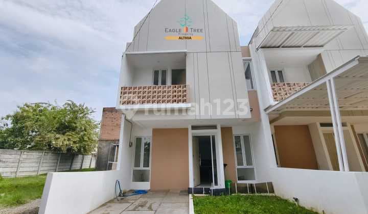 Rumah Baru 2.5 Lantai Design Minimalis Di Pesanggrahan Jaksel